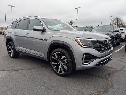 New 2026 Volkswagen Atlas SEL Premium R-Line AWD/4WD image 3