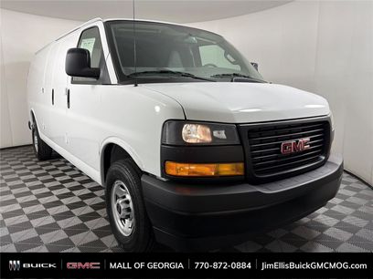 New 2026 GMC Savana 3500 Extended w/ Driver Convenience Package