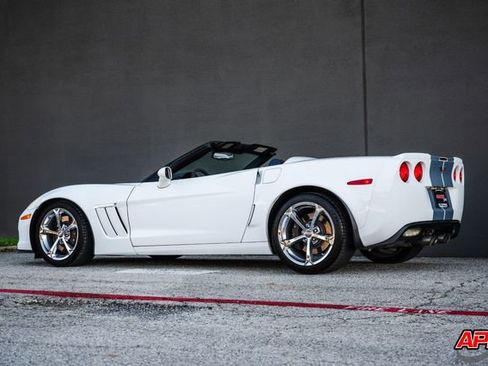Used 2013 Chevrolet Corvette Grand Sport w/ 4LT Preferred Equipment Group RWD image 41