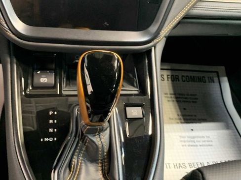 Used 2025 Subaru Outback Wilderness AWD/4WD image 7