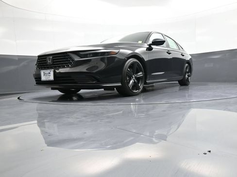 Used 2023 Honda Accord Sport image 24
