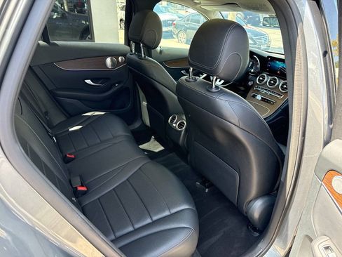 Used 2020 Mercedes-Benz GLC 300 image 31