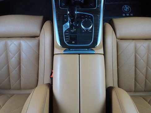 Used 2023 BMW X5 sDrive40i w/ Premium Package image 25