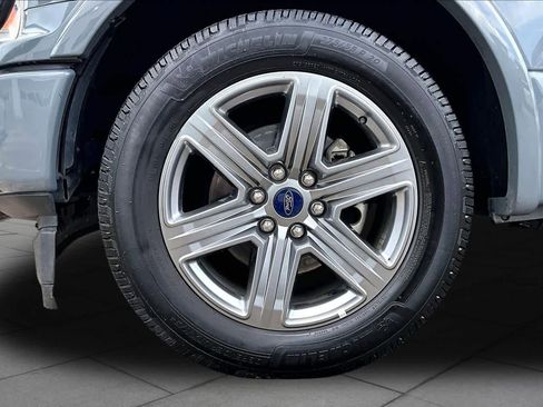 Used 2019 Ford F150 XLT w/ Equipment Group 302A Luxury RWD image 11