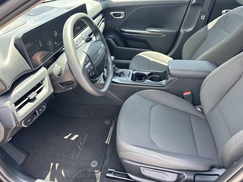 Used 2026 Kia K4 FWD image 12