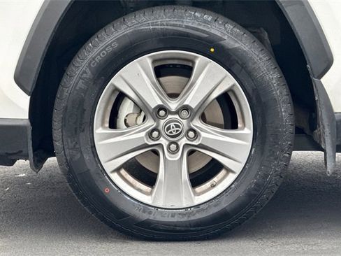 Used 2023 Toyota RAV4 LE image 33