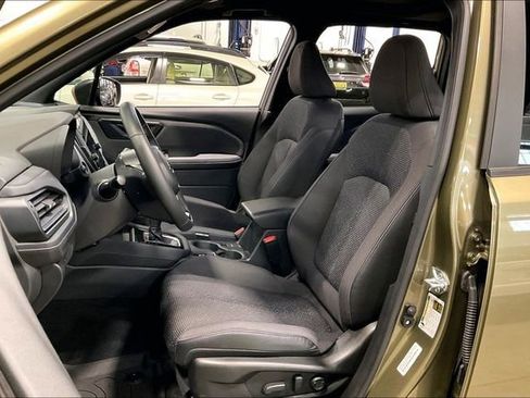 Used 2025 Subaru Forester Premium image 25