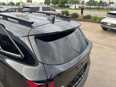 Used 2022 Kia Sorento S AWD/4WD image 35