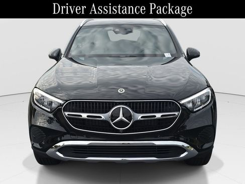Certified 2025 Mercedes-Benz GLC 350e 4MATIC image 2