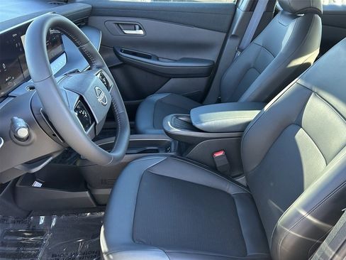 New 2026 Nissan Leaf SV+ image 25