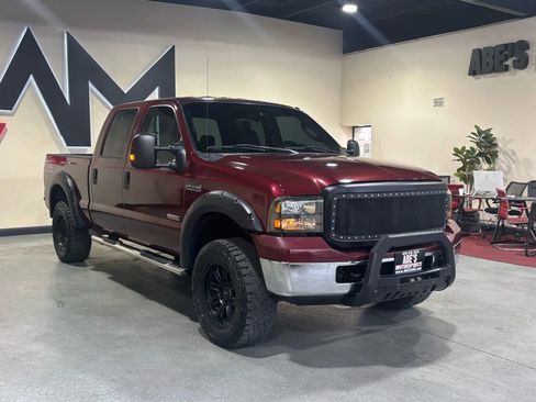 Used 2007 Ford F250 XLT image 2