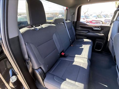 Used 2022 Chevrolet Silverado 1500 LT image 18