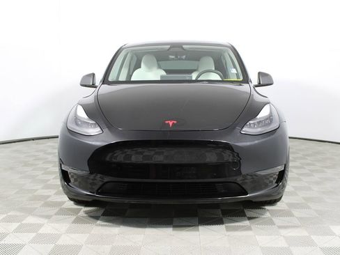 Used 2023 Tesla Model Y Performance AWD/4WD image 25