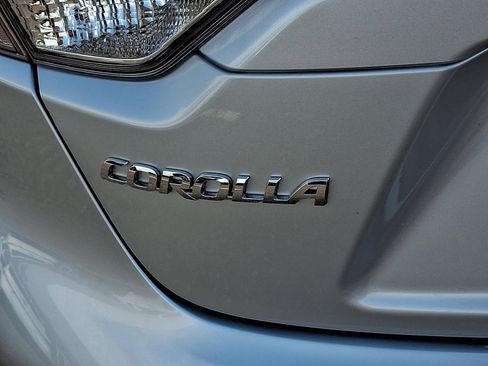 Certified 2025 Toyota Corolla LE w/ LE Premium Package FWD image 29