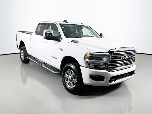 Used 2024 RAM 2500 Laramie AWD/4WD image 1