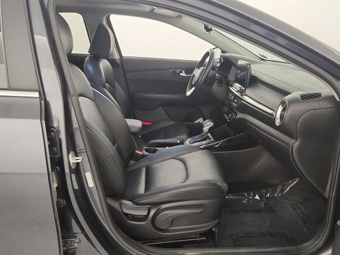 Used 2021 Kia Forte EX image 30
