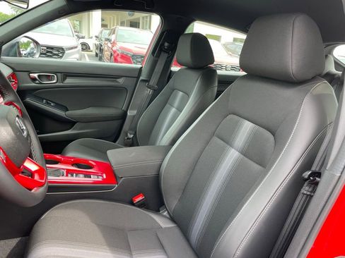 Certified 2025 Honda Civic Sport image 23