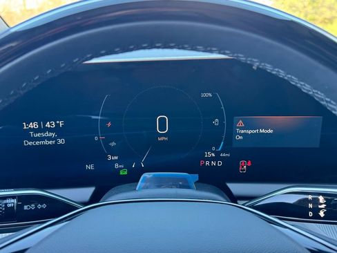 New 2026 Cadillac Optiq Luxury 2 image 25