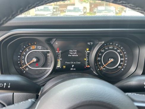 New 2026 Jeep Wrangler Unlimited Rubicon AWD/4WD image 28