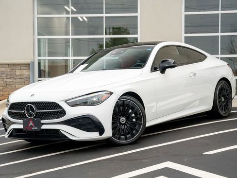 Used 2024 Mercedes-Benz CLE 450 4MATIC Coupe image 2