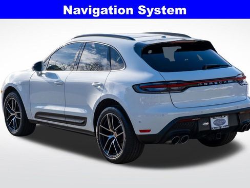 Used 2023 Porsche Macan image 5