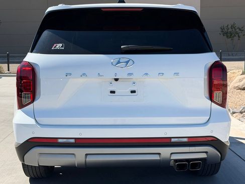 Used 2025 Hyundai Palisade SEL FWD image 7