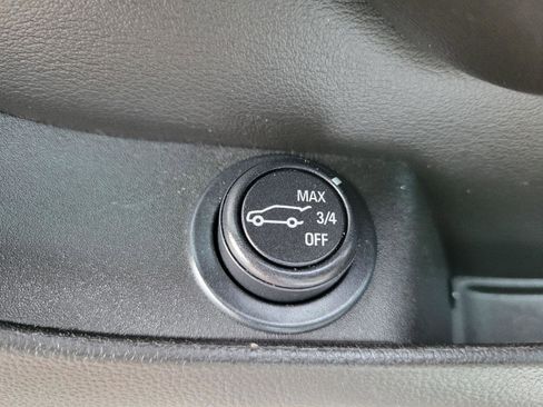 Used 2014 Cadillac SRX Luxury image 9