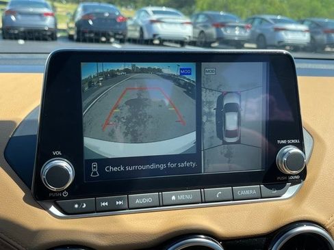 New 2025 Nissan Sentra SV w/ SV Premium Package image 31