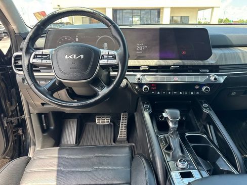 Used 2024 Kia Telluride SX Prestige w/ Towing Package AWD/4WD image 16
