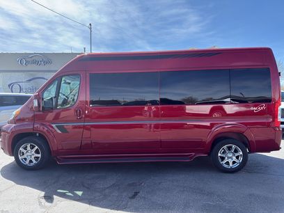 Used 2020 RAM ProMaster 2500 w/ Premium Appearance Group