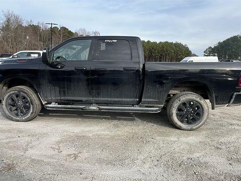 Used 2025 RAM 2500 Big Horn image 11