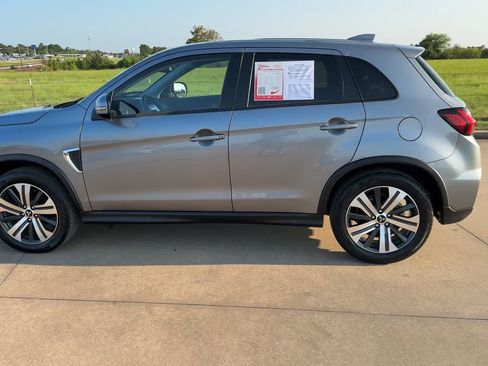 Used 2024 Mitsubishi Outlander Sport SE image 6