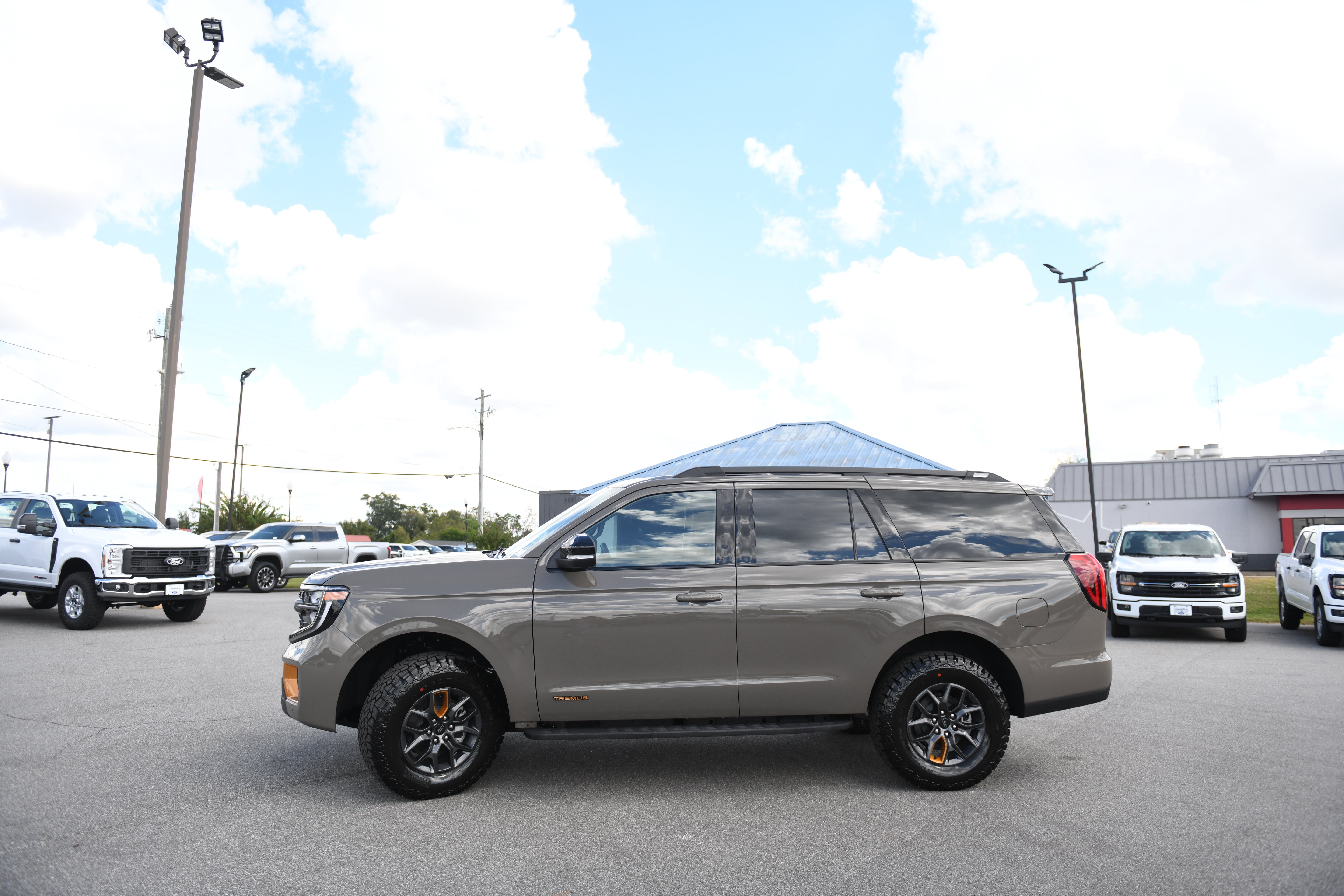 New 2027 Ford Expedition Tremor w/ Driver's Package AWD/4WD image 12
