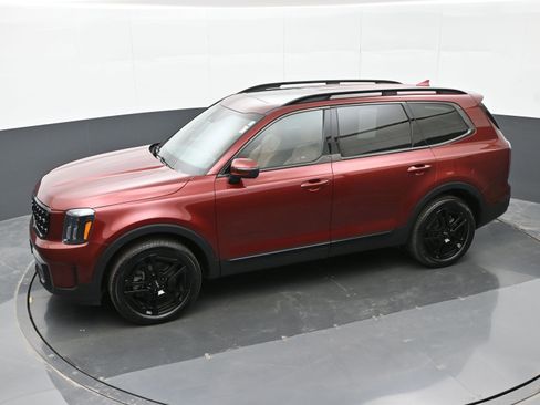 Used 2024 Kia Telluride EX X-Line image 35
