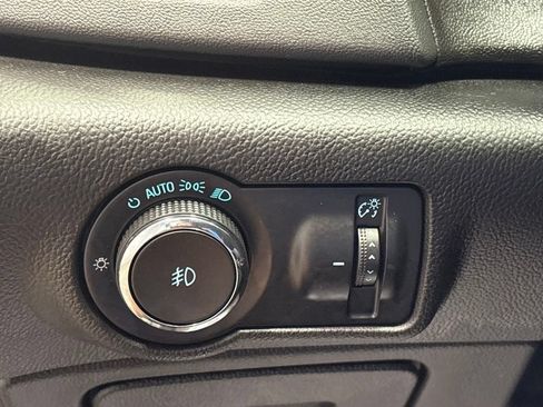 Used 2017 Buick Verano Leather w/ Experience Buick Package FWD image 18