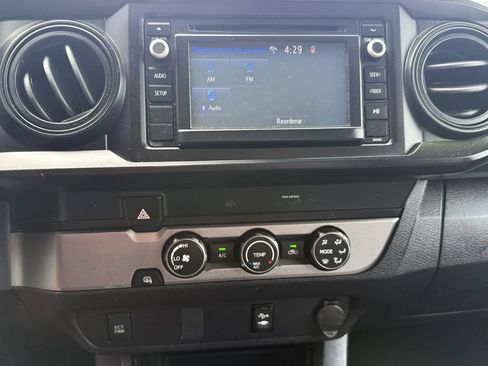 Used 2019 Toyota Tacoma SR RWD image 20