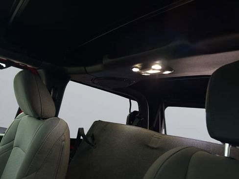 Used 2023 Jeep Wrangler Sport S image 24