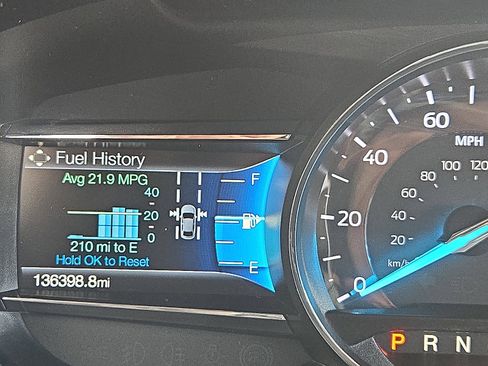 Used 2018 Ford Explorer XLT w/ Equipment Group 202A image 26