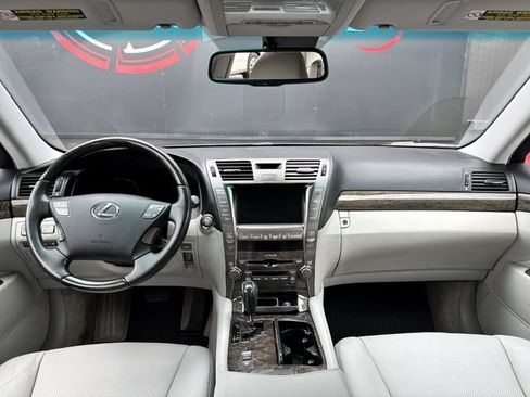 Used 2008 Lexus LS 460 RWD image 23