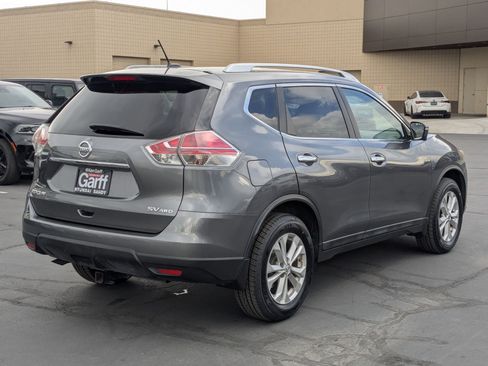 Used 2015 Nissan Rogue SV w/ SV Premium Package AWD/4WD image 3