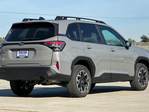 New 2026 Subaru Forester Premium image 3