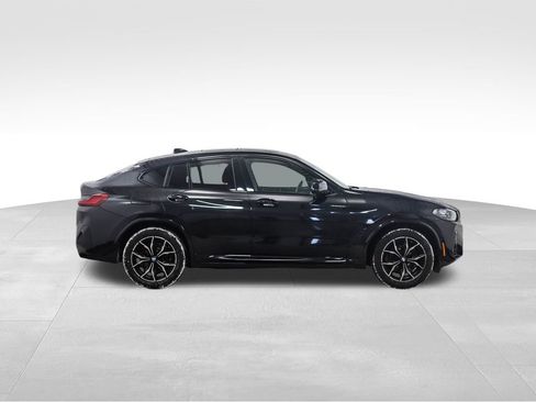 Certified 2023 BMW X4 xDrive30i w/ M Sport Package image 6