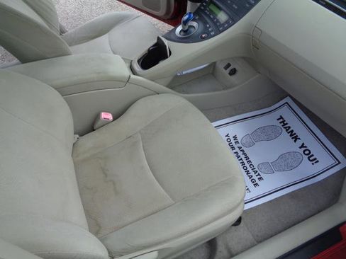 Used 2011 Toyota Prius Two w/ Preferred Accessory Pkg image 22