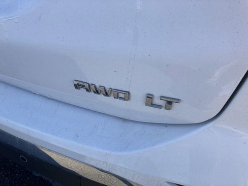 Used 2018 Chevrolet Equinox LT AWD/4WD image 9