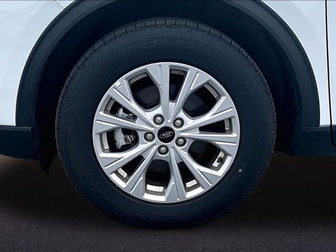 Certified 2024 Ford Escape Active AWD/4WD image 9