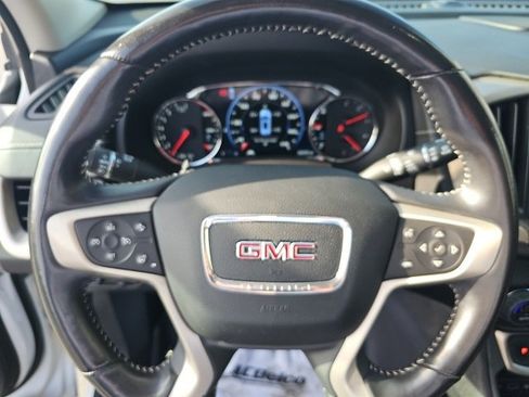 Used 2022 GMC Terrain Denali image 36