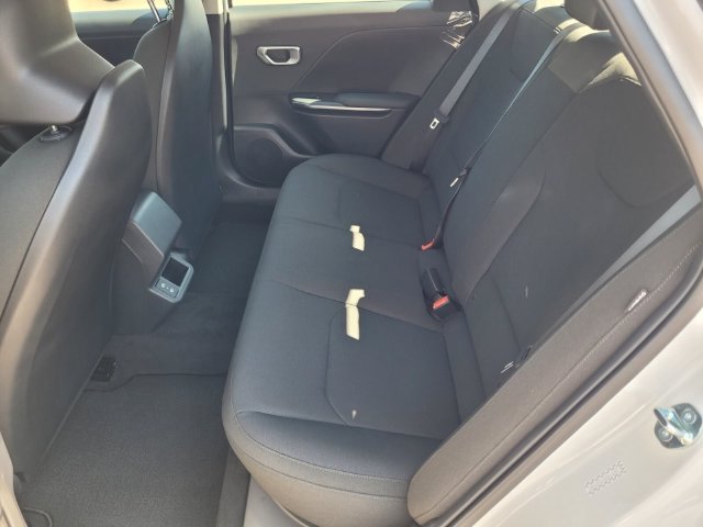 New 2026 Kia K4 FWD image 11