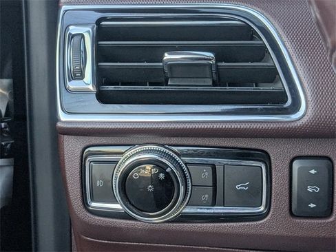 Used 2021 Lincoln Navigator Black Label image 33