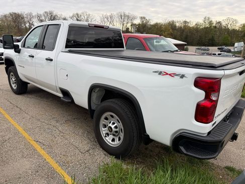 Used 2024 Chevrolet Silverado 2500 W/T w/ WT Convenience Package AWD/4WD image 4