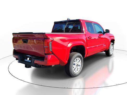 Certified 2025 Toyota Tacoma SR5 image 7